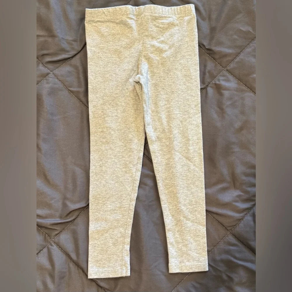 The Children's Place & Cat & Jack Assorted Pants Bundle 4 pair all sz 5T